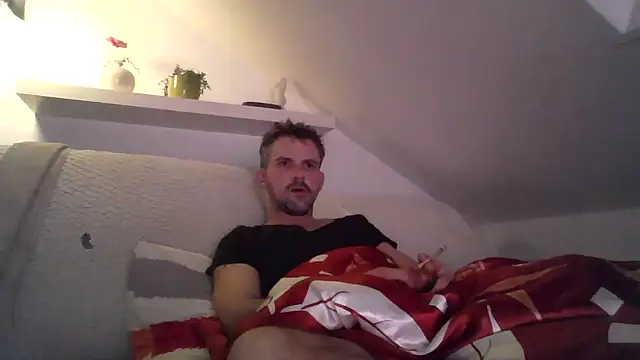 Snapshot of Cambitchboy chatting on 02-18-26, 10:50 Cambitchboy online show from 02-18-26, 10:50