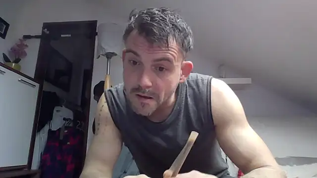 Snapshot of Cambitchboy chatting on 02-22-26, 02:26 Cambitchboy online show from 02-22-26, 02:26