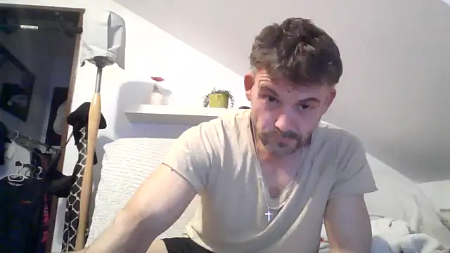 Snapshot of Cambitchboy chatting on 02-27-26, 11:38 Cambitchboy online show from 02-27-26, 11:38