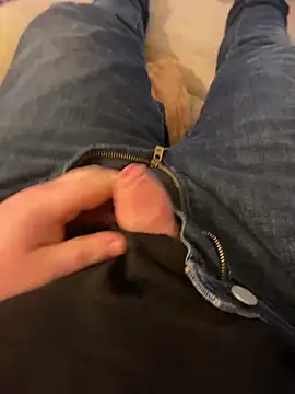 Snapshot of Joeangus87 chatting on 12-15-24, 02:08 Joeangus87 online show from 12-15-24, 02:08