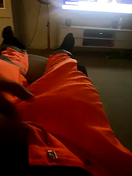 Snapshot of Joeangus87 chatting on 10-18-25, 06:26 Joeangus87 online show from 10-18-25, 06:26