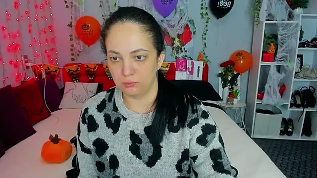 Snapshot of DarlingMilf chatting on 11-11-25, 07:25 DarlingMilf online show from 11-11-25, 07:25