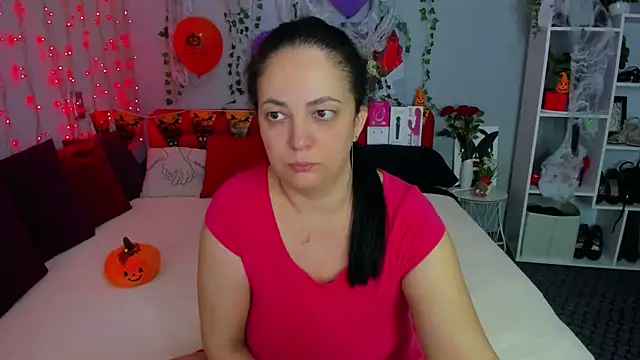 Snapshot of DarlingMilf chatting on 11-12-25, 07:13 DarlingMilf online show from 11-12-25, 07:13