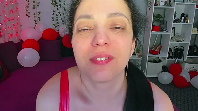 Snapshot of DarlingMilf chatting on 03-11-26, 07:09 DarlingMilf online show from 03-11-26, 07:09