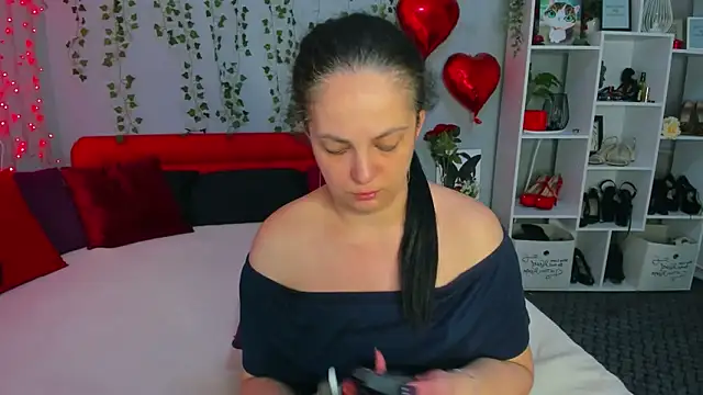 DarlingMilf online show from 04-08-26, 05:46