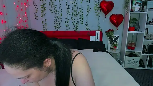 DarlingMilf online show from 05-03-26, 06:25