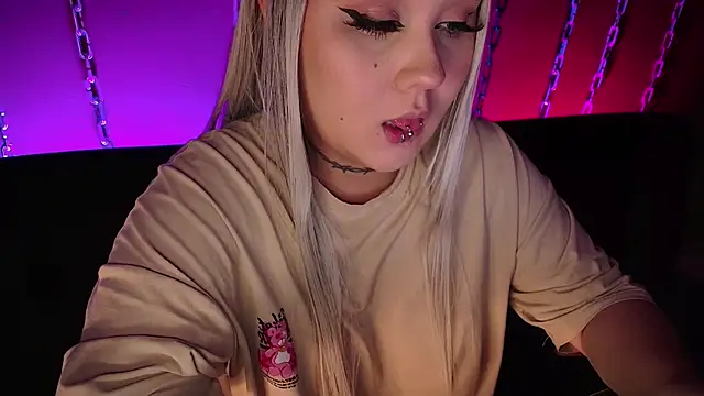 Laura takint online show from 01-04-25, 05:37