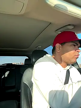 Snapshot of marhi32 chatting on 11-14-25, 02:38 marhi32 online show from 11-14-25, 02:38