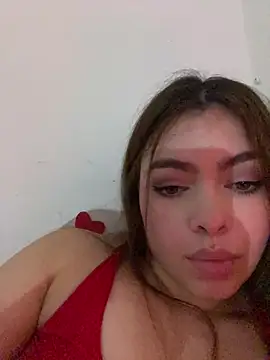 Snapshot of Liza_1 chatting on 02-12-26, 01:11 Liza 1 online show from 02-12-26, 01:11