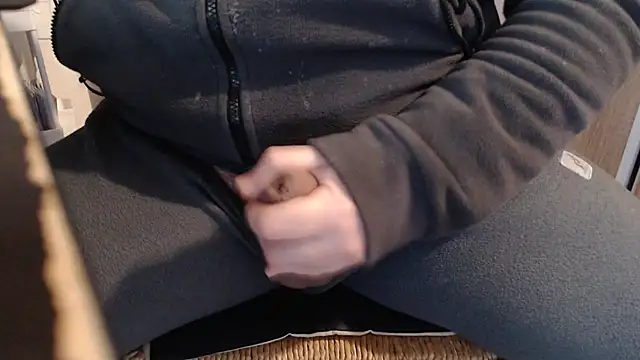 Snapshot of italian_mach chatting on 03-26-26, 06:08 italian mach online show from 03-26-26, 06:08