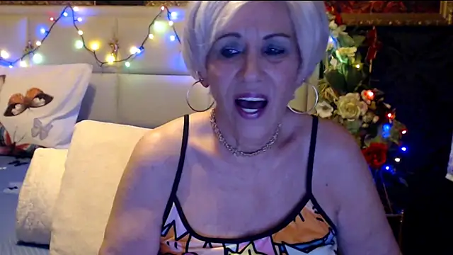 HappyWomanOn online show from 01-15-25, 07:23