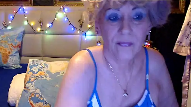 HappyWomanOn online show from 03-22-25, 10:39