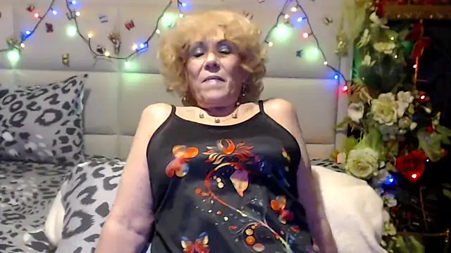 HappyWomanOn online show from 04-21-26, 06:44
