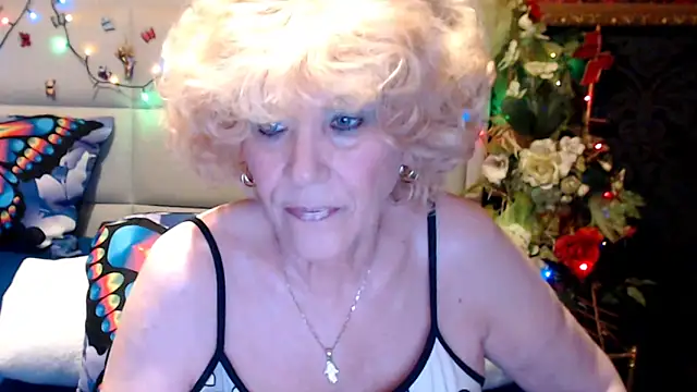 HappyWomanOn online show from 04-28-26, 08:19