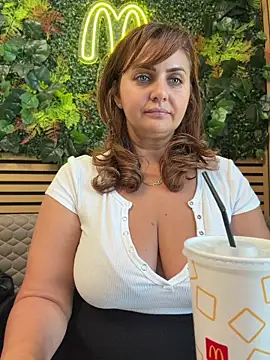 AnneKane online show from 07-17-26, 10:00