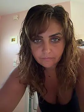 AnneKane online show from 07-28-26, 10:21