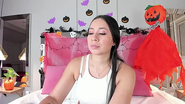 Ahincale online show from 10-30-25, 07:36