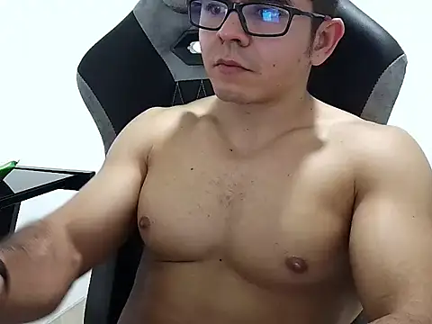 Snapshot of MILCARITAS3 chatting on 03-15-26, 06:19 MILCARITAS3 online show from 03-15-26, 06:19