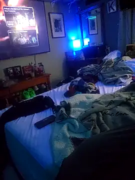 Hotredheadandtoungelasher online show from 04-26-26, 03:48