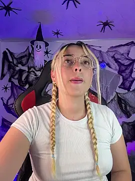 Irisweet  online show from 10-27-25, 11:31