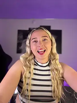 Irisweet  online show from 11-29-25, 10:57