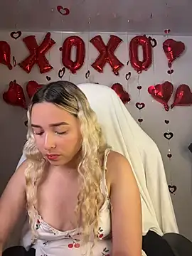 Snapshot of Irisweet_ chatting on 02-11-26, 10:53 Irisweet online show from 02-11-26, 10:53