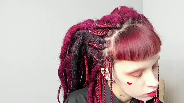 Snapshot of FlowerOfSin2001 chatting on 02-23-25, 04:35 FlowerOfSin2001 online show from 02-23-25, 04:35