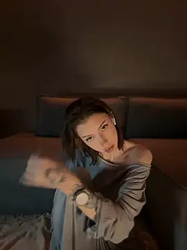 Snapshot of Bastet chatting on 02-23-25, 09:16 Bastet online show from 02-23-25, 09:16