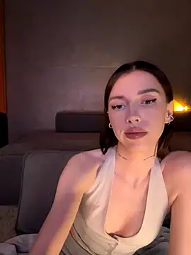 Snapshot of Bastet chatting on 12-04-25, 06:05 Bastet online show from 12-04-25, 06:05