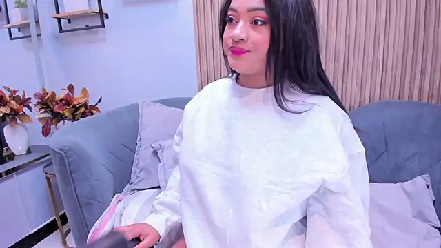 Snapshot of Sariitaa_ chatting on 09-30-25, 03:17 Sariitaa online show from 09-30-25, 03:17