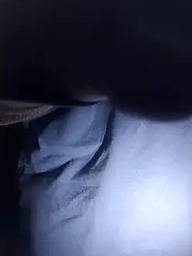 Snapshot of 29liquid1989 chatting on 01-04-25, 08:17 29liquid1989 online show from 01-04-25, 08:17