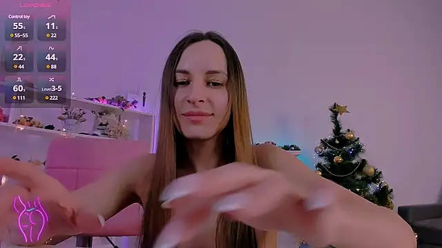 Snapshot of Alice_in_the__Wonderland chatting on 01-01-25, 09:41 Alice in the Wonderland online show from 01-01-25, 09:41