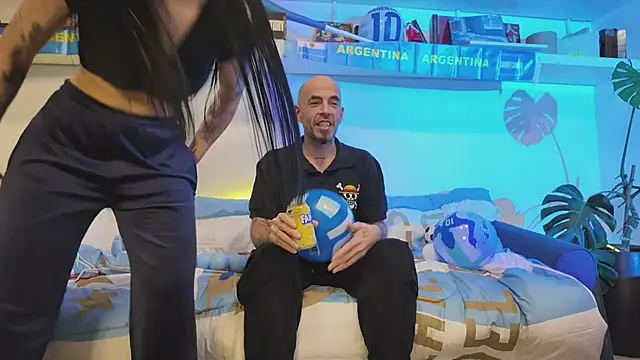 Elnonoykeila77 online show from 07-16-26, 10:05