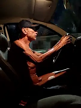 Snapshot of dutra498 chatting on 03-04-26, 06:41 dutra498 online show from 03-04-26, 06:41