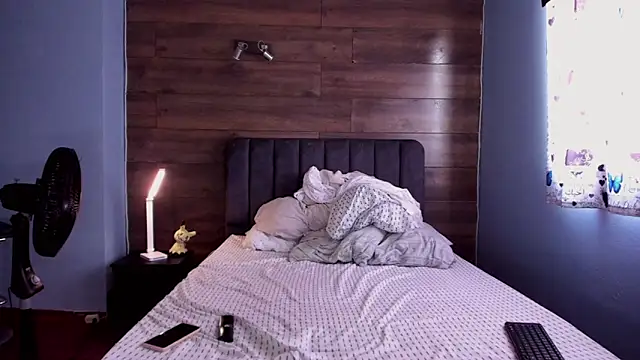 anthonylatynxd online show from 04-23-26, 03:25