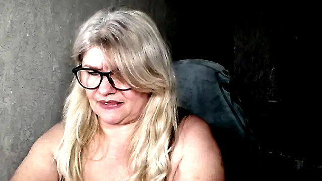 Diana 49 online show from 03-05-26, 08:49