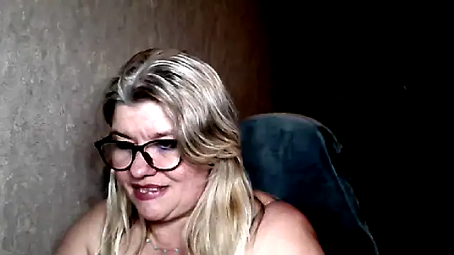 Diana 49 online show from 03-23-26, 07:29