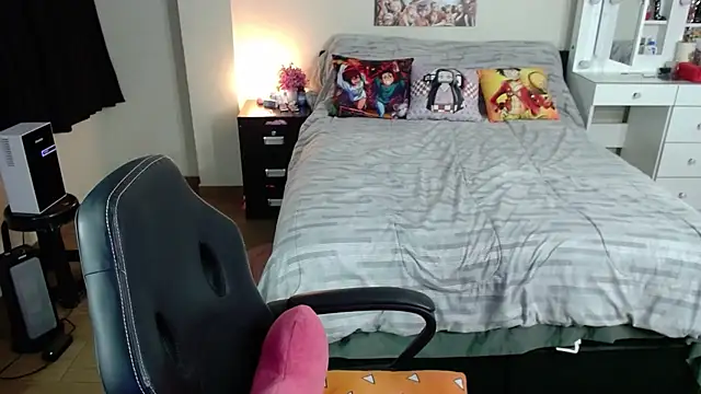 kittykat18x online show from 06-24-26, 01:26