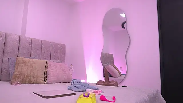 violeta aroca online show from 01-08-26, 03:09