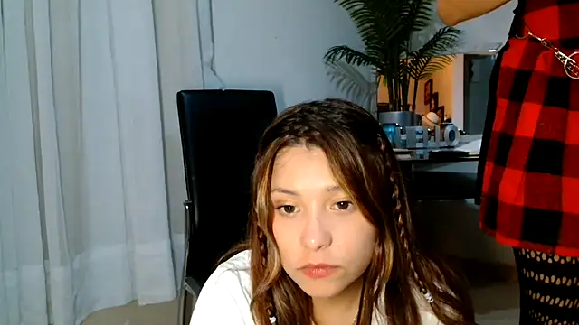 3littleschoolteens online show from 06-11-26, 05:16
