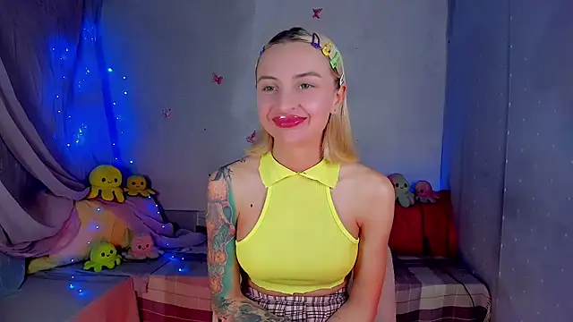 LickLizzy online show from 02-16-26, 10:17