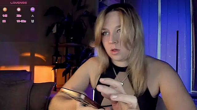 5 in one online show from 10-18-25, 04:59