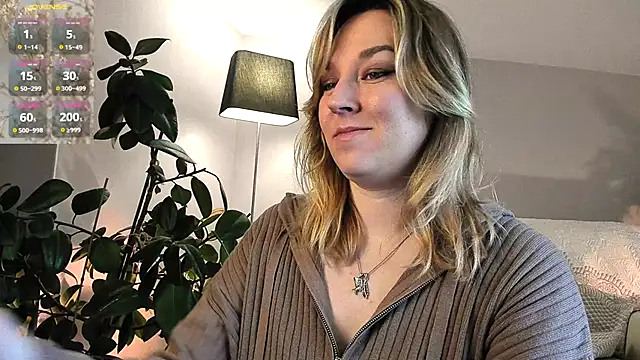 5 in one online show from 05-17-26, 03:48