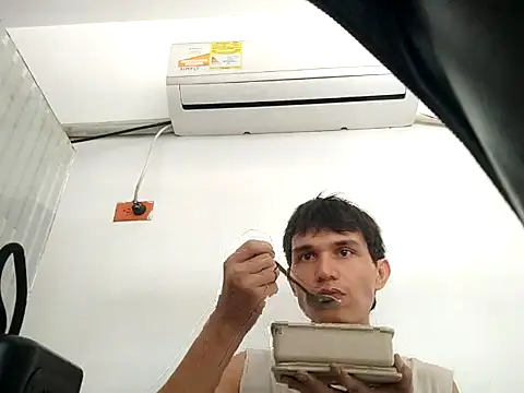 PrivCamZone online show from 10-04-25, 07:01