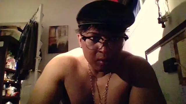 Snapshot of CleanGrey chatting on 05-20-26, 05:46 CleanGrey online show from 05-20-26, 05:46