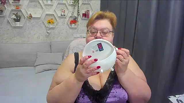 Snapshot of _big_love_ chatting on 04-01-26, 08:06 big love online show from 04-01-26, 08:06