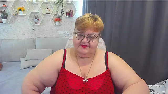 Snapshot of _big_love_ chatting on 04-14-26, 08:09 big love online show from 04-14-26, 08:09