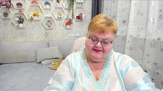 Snapshot of _big_love_ chatting on 04-19-26, 07:49 big love online show from 04-19-26, 07:49