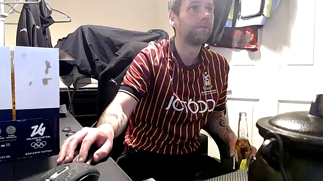 Snapshot of Atheist777 chatting on 01-10-26, 07:26 Atheist777 online show from 01-10-26, 07:26