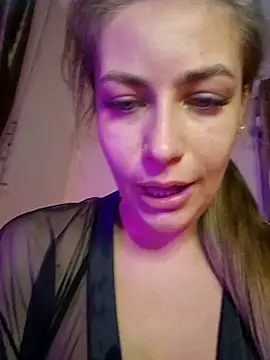 Snapshot of Keli_Jessi chatting on 12-19-25, 08:16 Keli Jessi online show from 12-19-25, 08:16